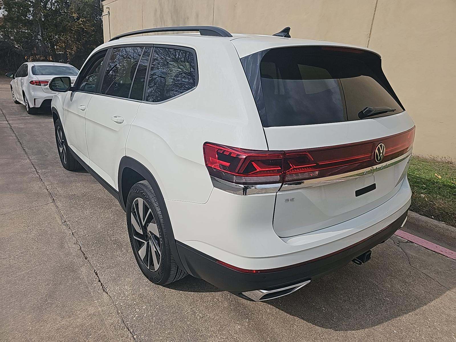 2024 Volkswagen Atlas 2.0T SE AWD