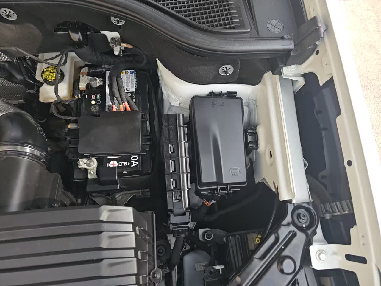 2024 Volkswagen Atlas 2.0T SE AWD