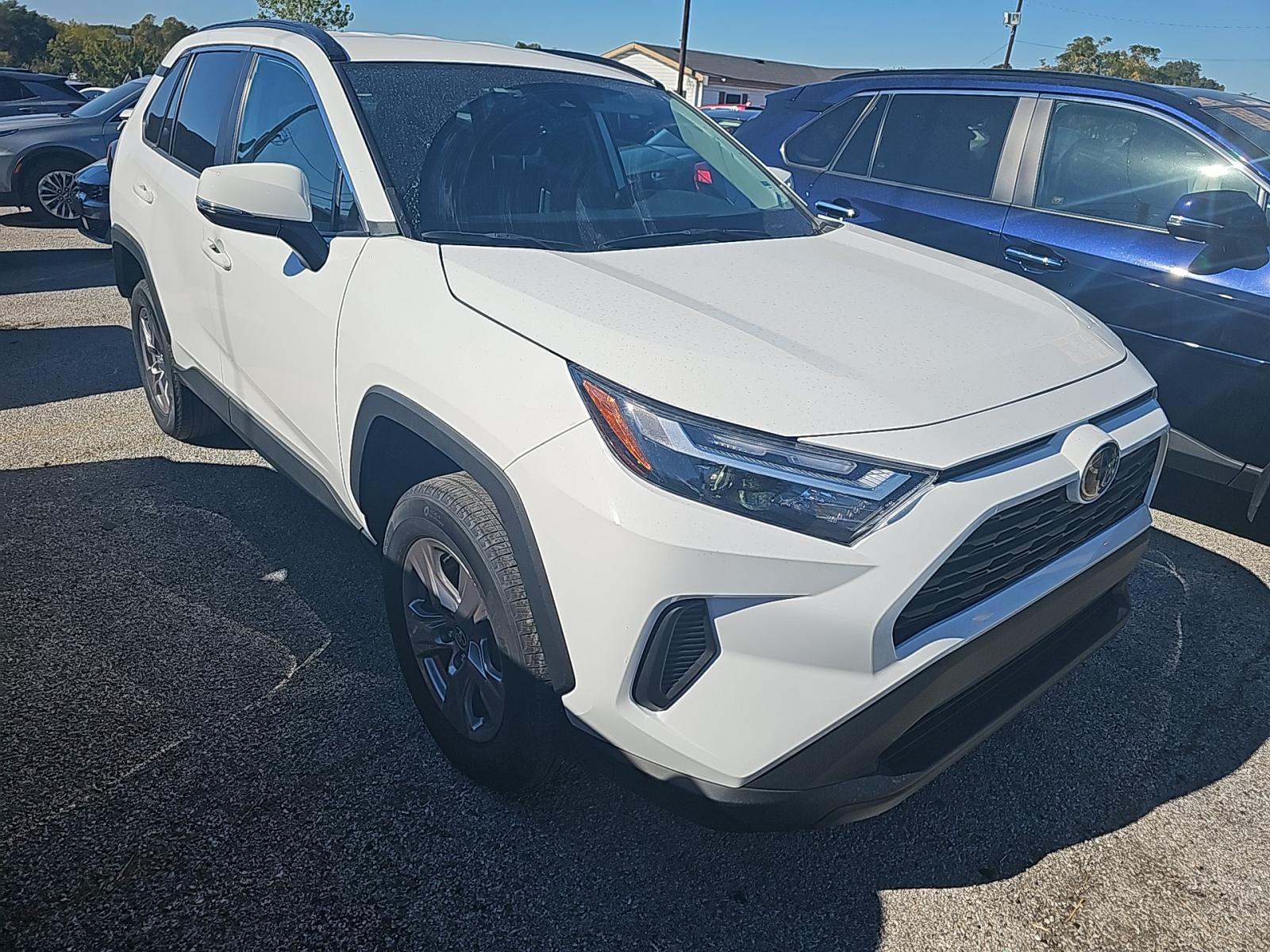 2024 Toyota RAV4 XLE FWD