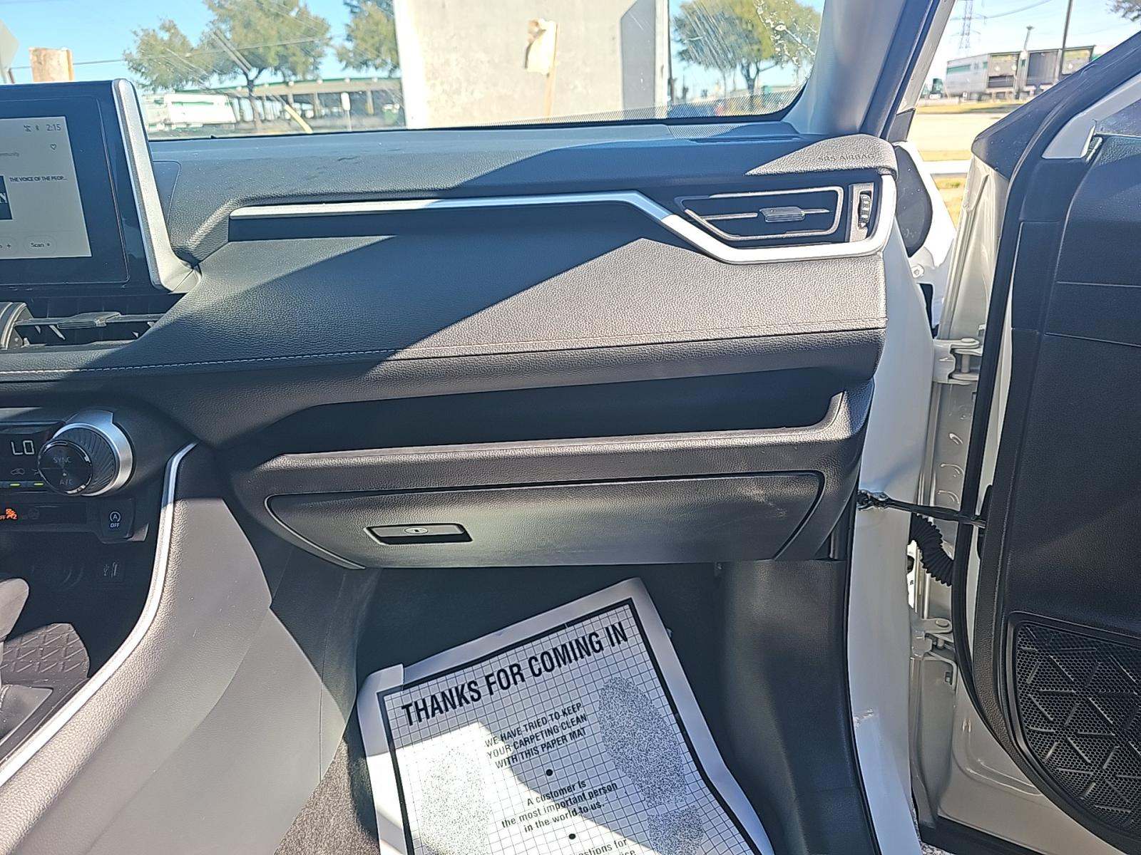 2024 Toyota RAV4 XLE FWD