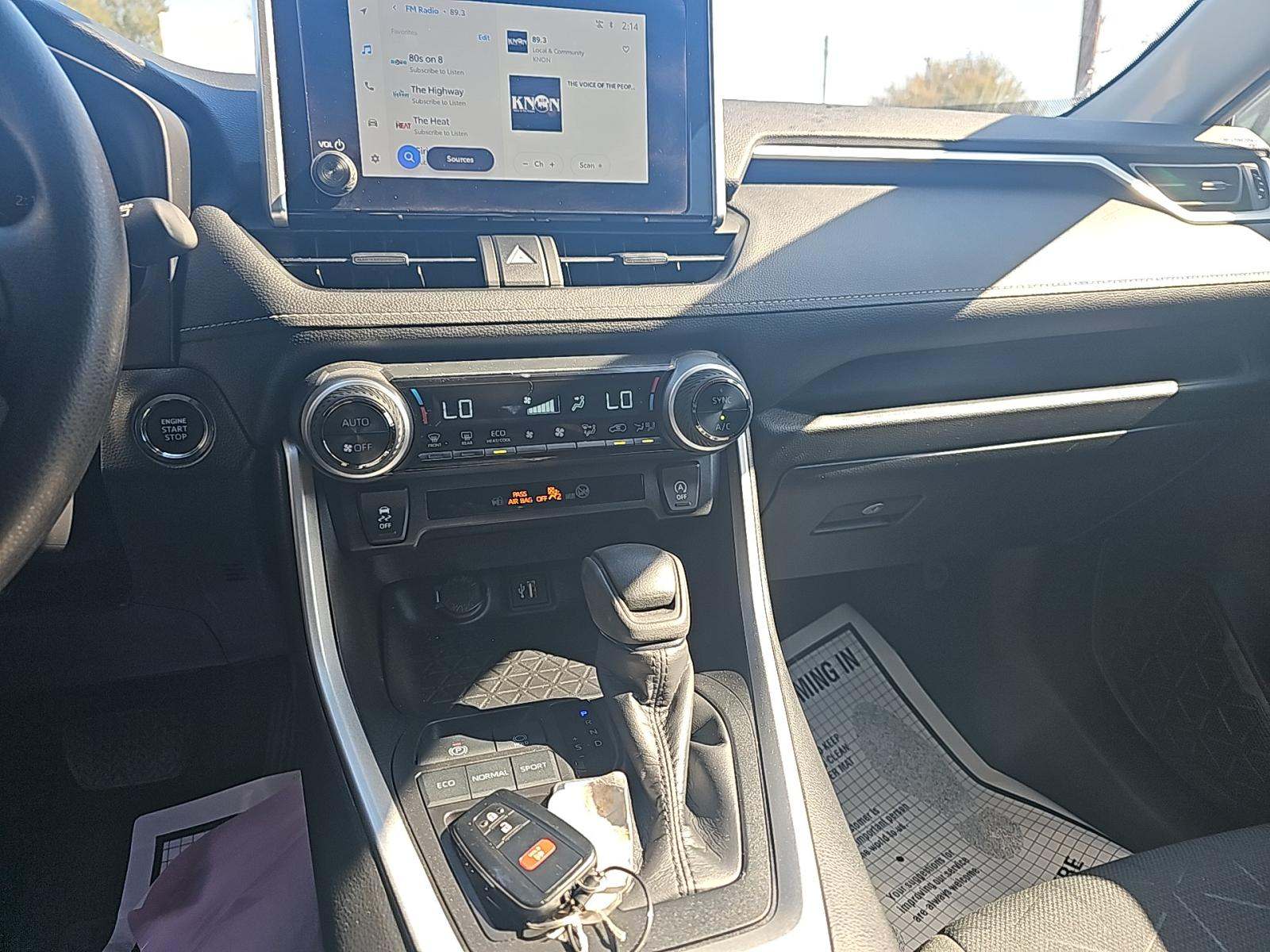 2024 Toyota RAV4 XLE FWD