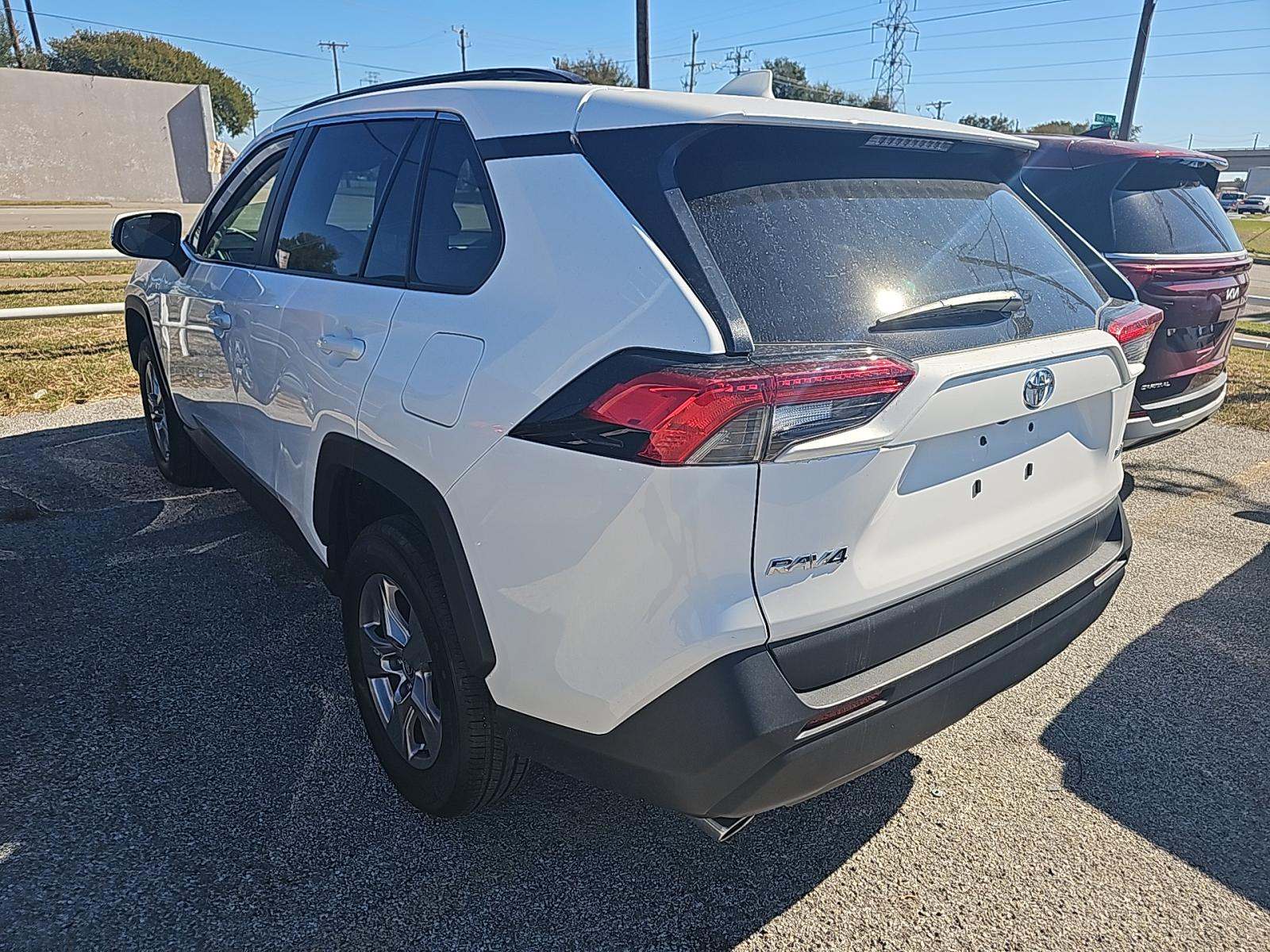 2024 Toyota RAV4 XLE FWD