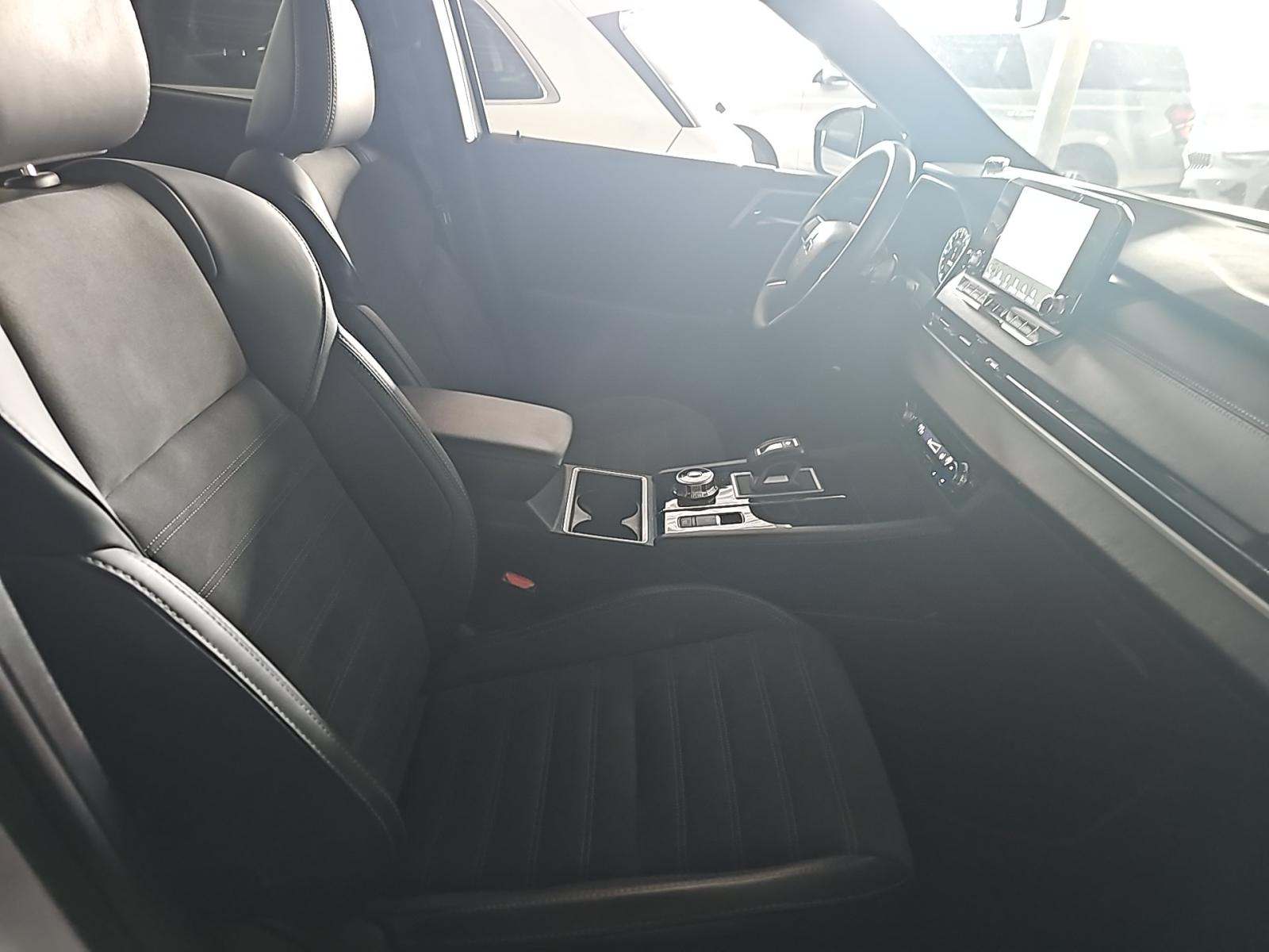 2024 Mitsubishi Outlander SE Ralliart AWD