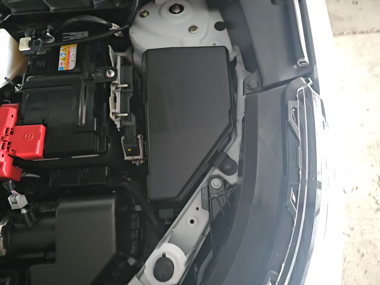 2024 Mitsubishi Outlander SE Ralliart AWD