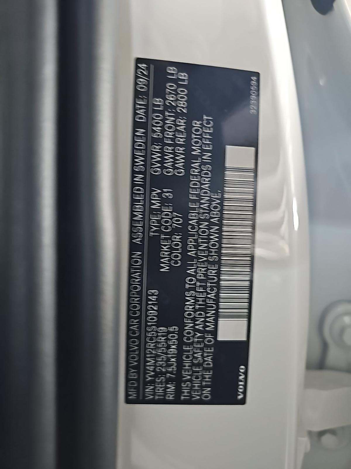 2025 Volvo XC60 B5 Plus AWD