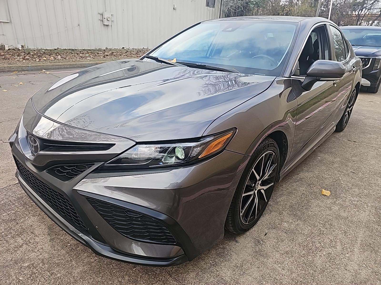 2023 Toyota Camry SE FWD