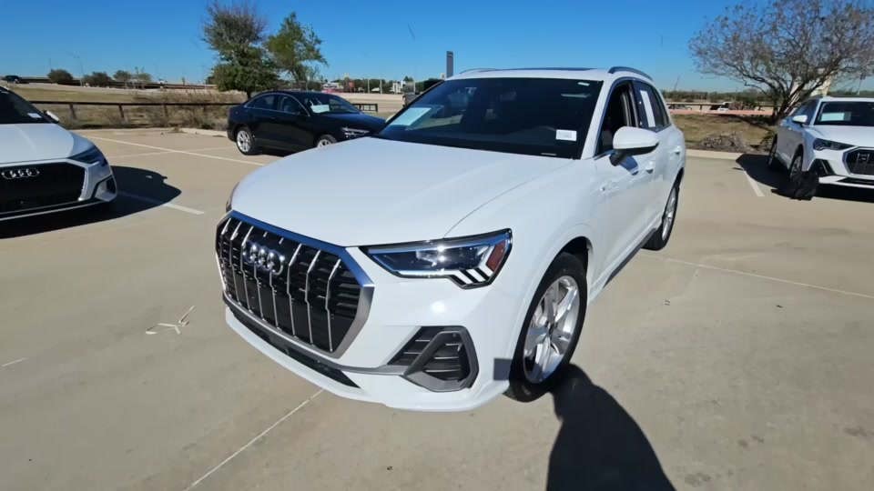 2024 Audi Q3 S line Premium Plus 45 TFSI