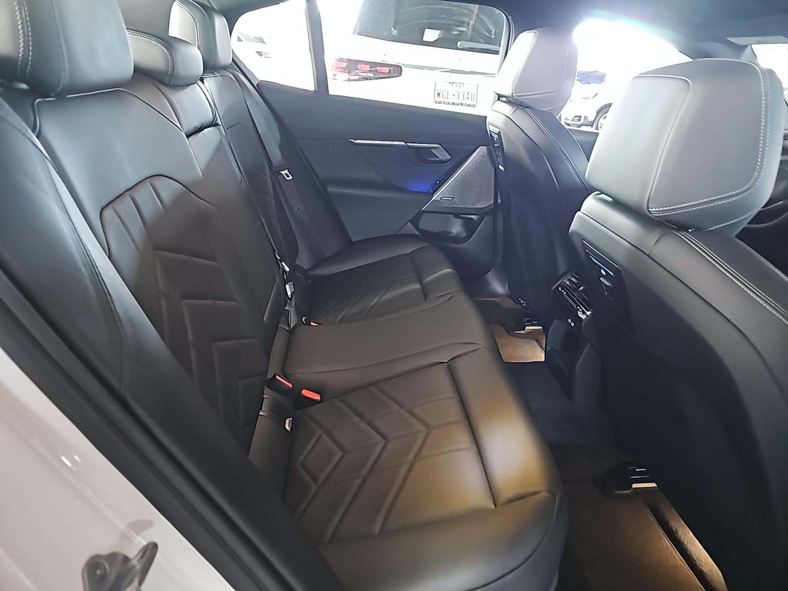 2025 BMW 5 Series 530i xDrive AWD