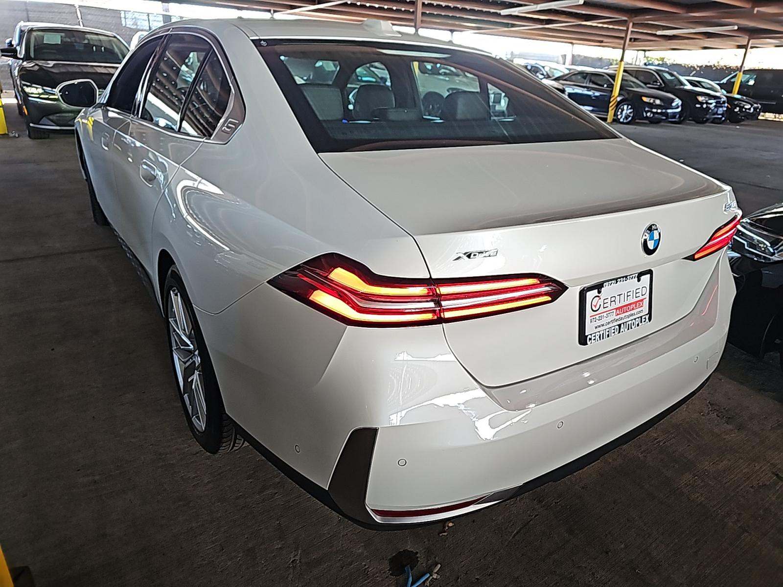 2025 BMW 5 Series 530i xDrive AWD