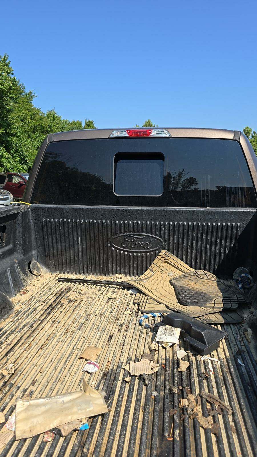 2015 Ford F-150 XLT RWD