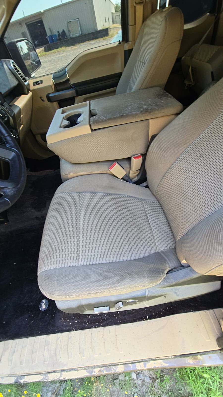 2015 Ford F-150 XLT RWD