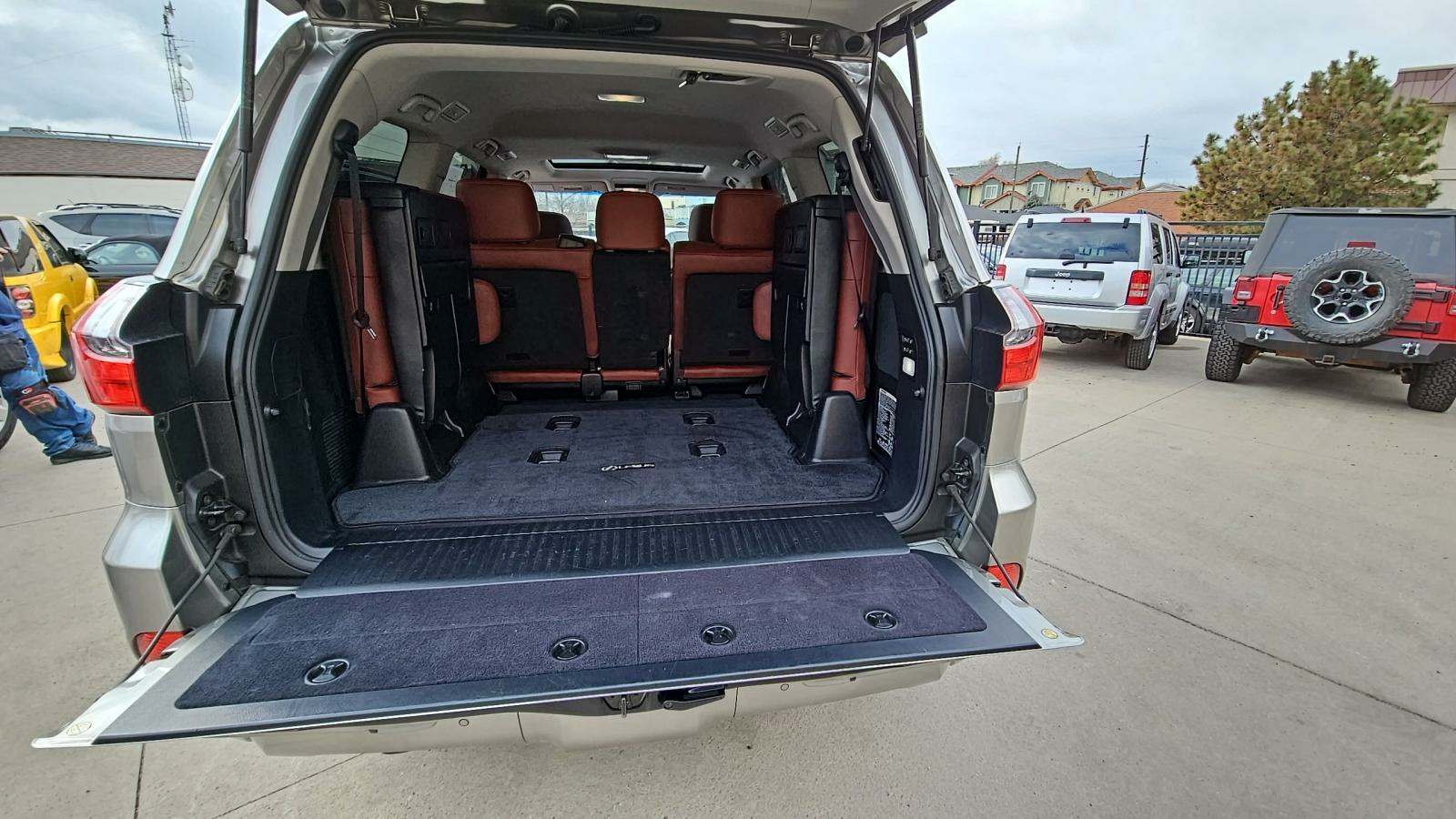 2016 Lexus LX 4D SUV AWD