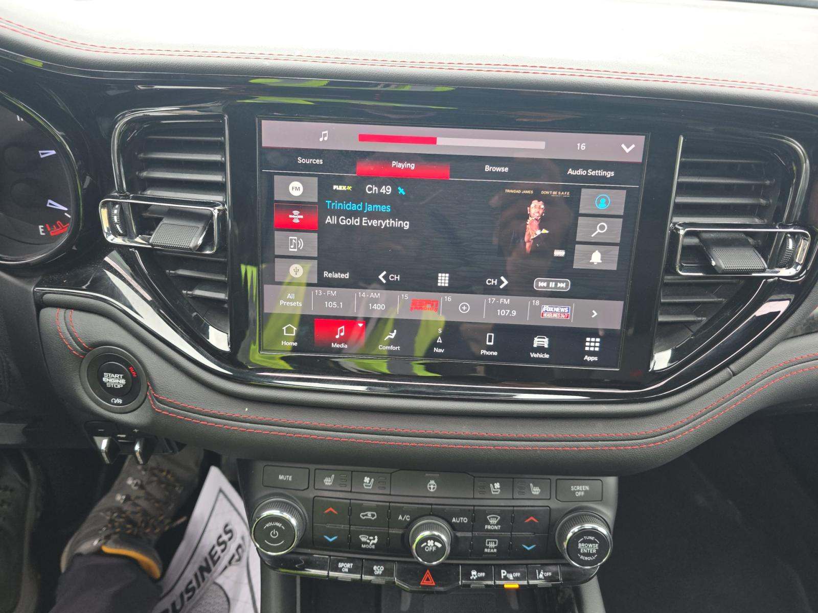 DODGE CHALLENGER - 10