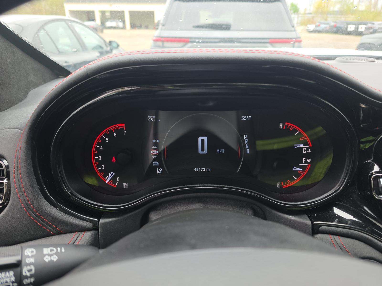 DODGE CHALLENGER - 9