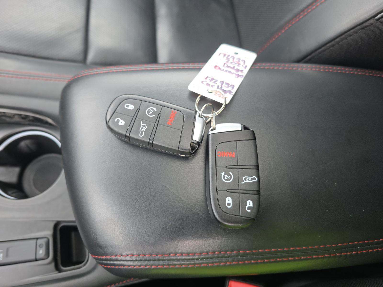 DODGE CHALLENGER - 8