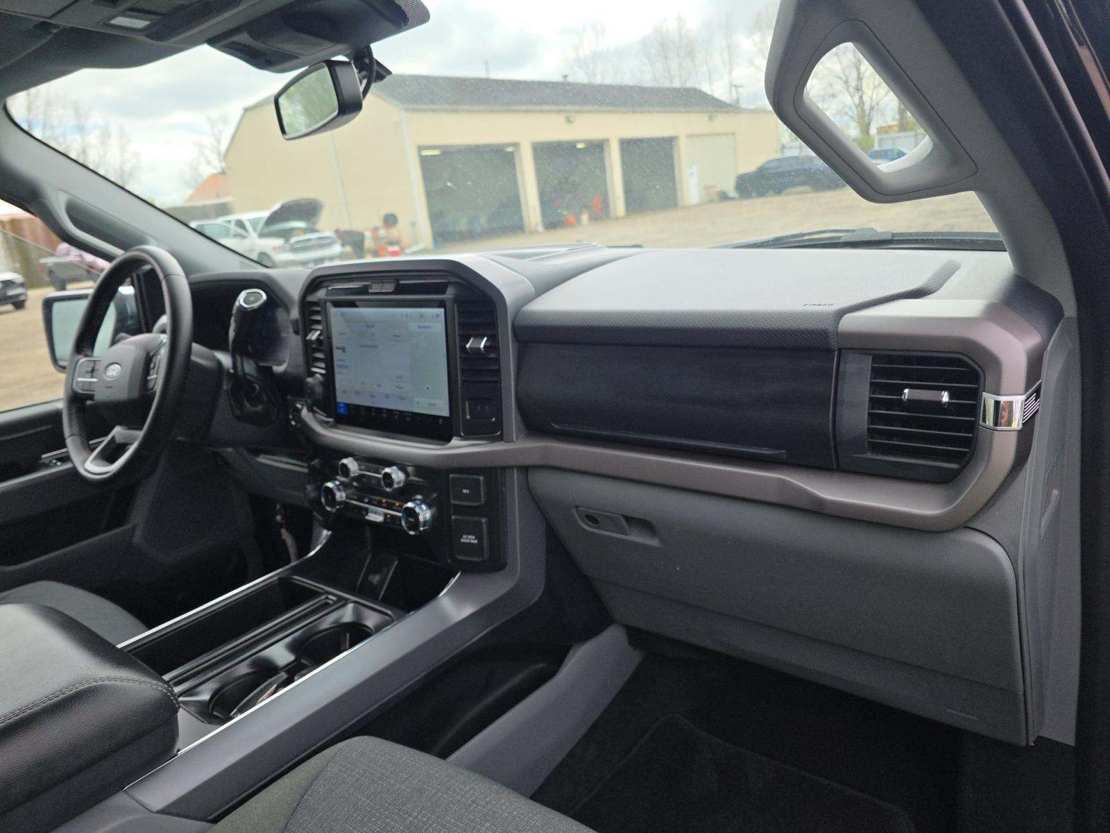 2025 Ford F-150 XLT AWD