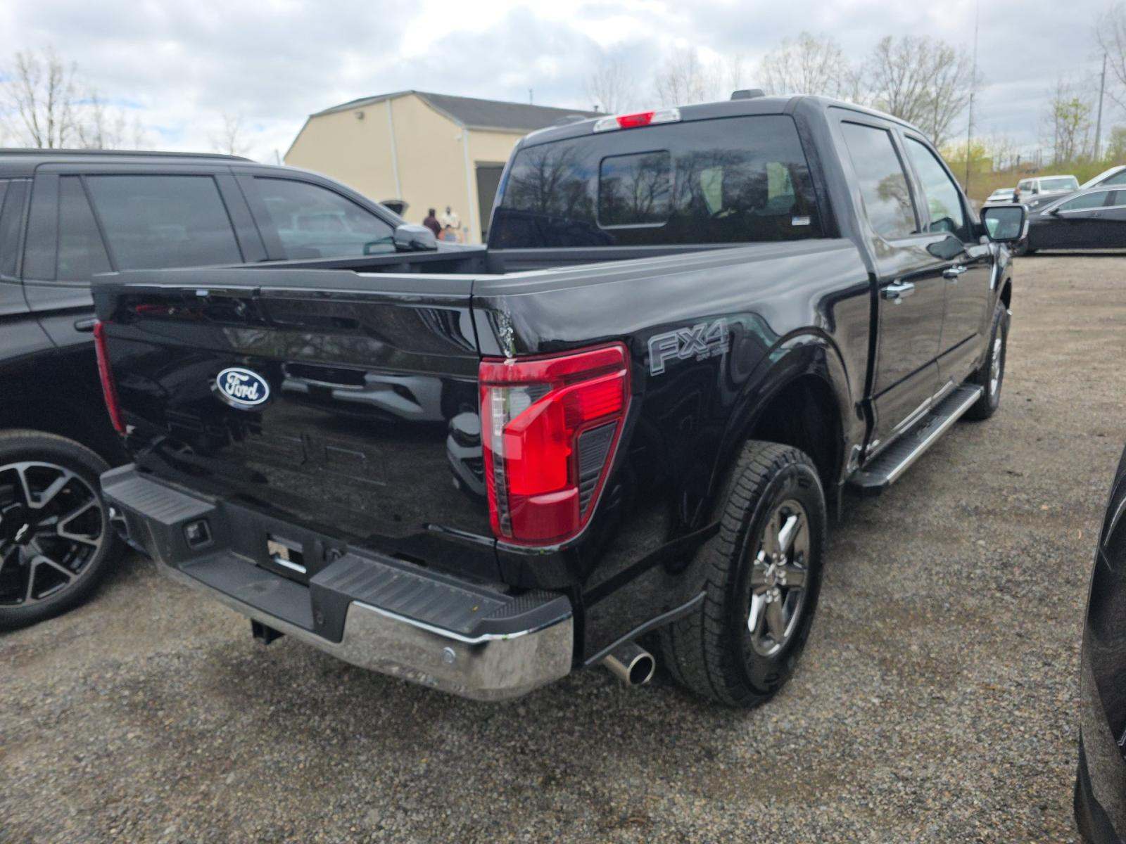2025 Ford F-150 XLT AWD