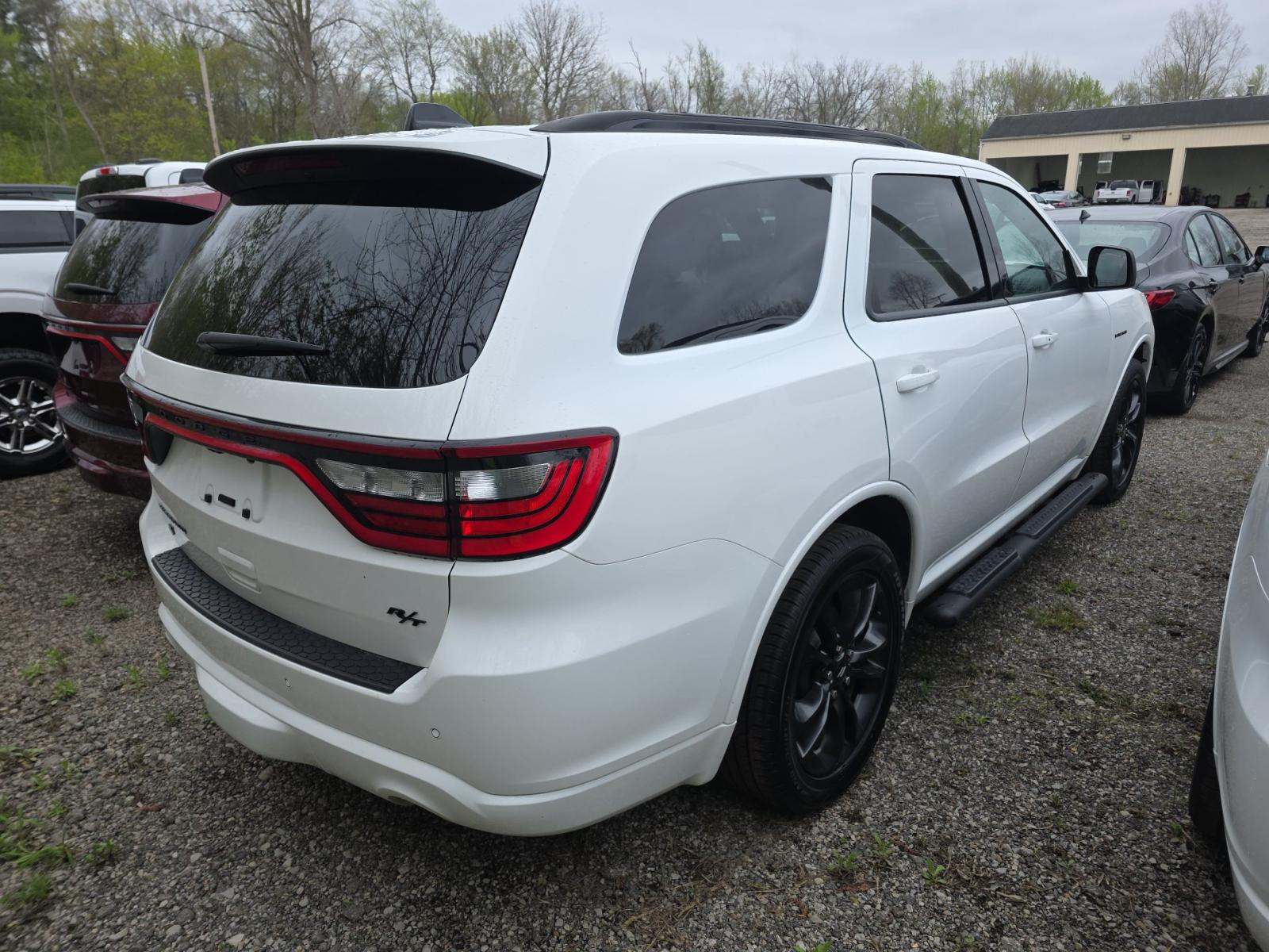 DODGE CHALLENGER - 3