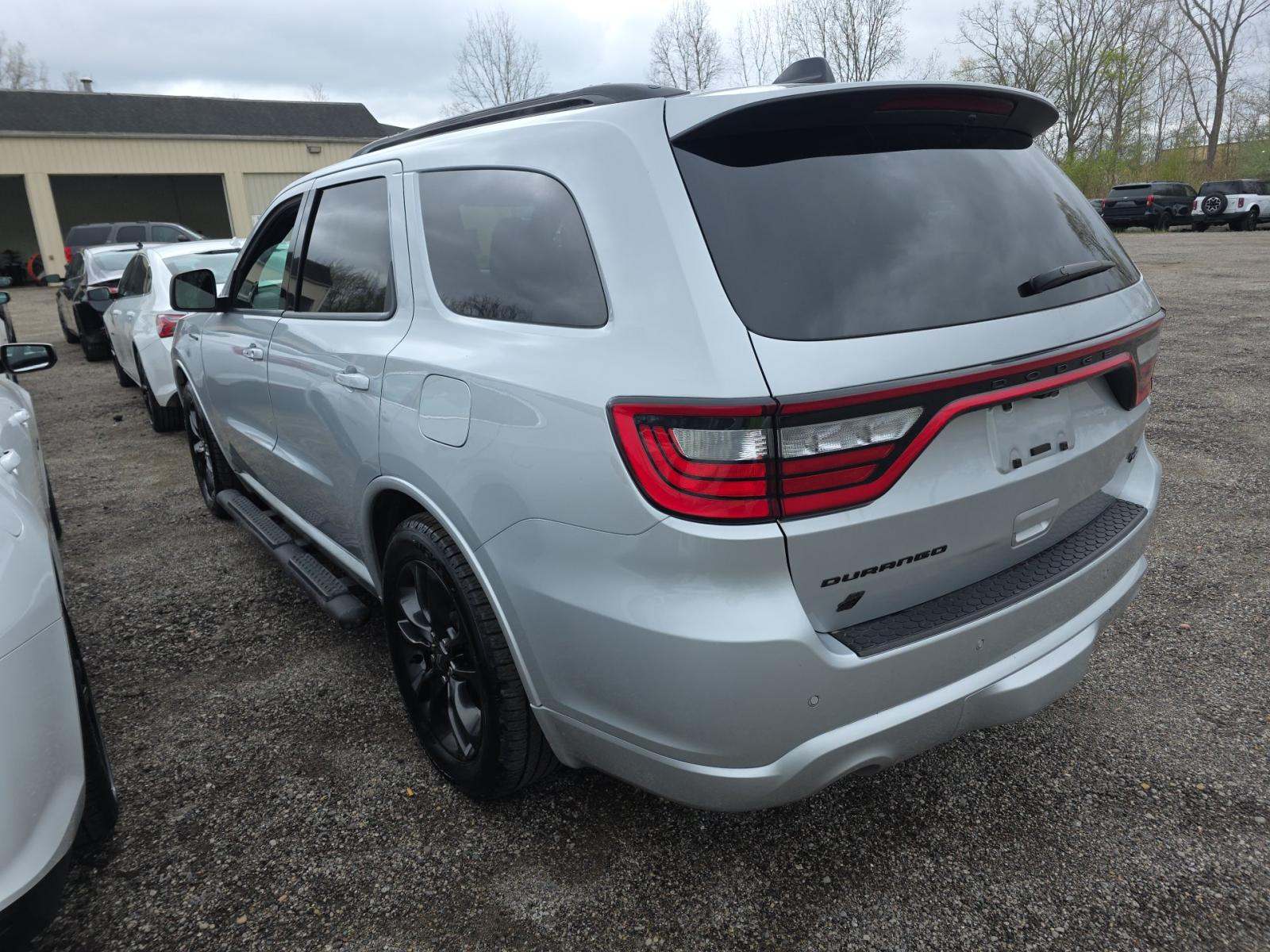 DODGE CHALLENGER - 2