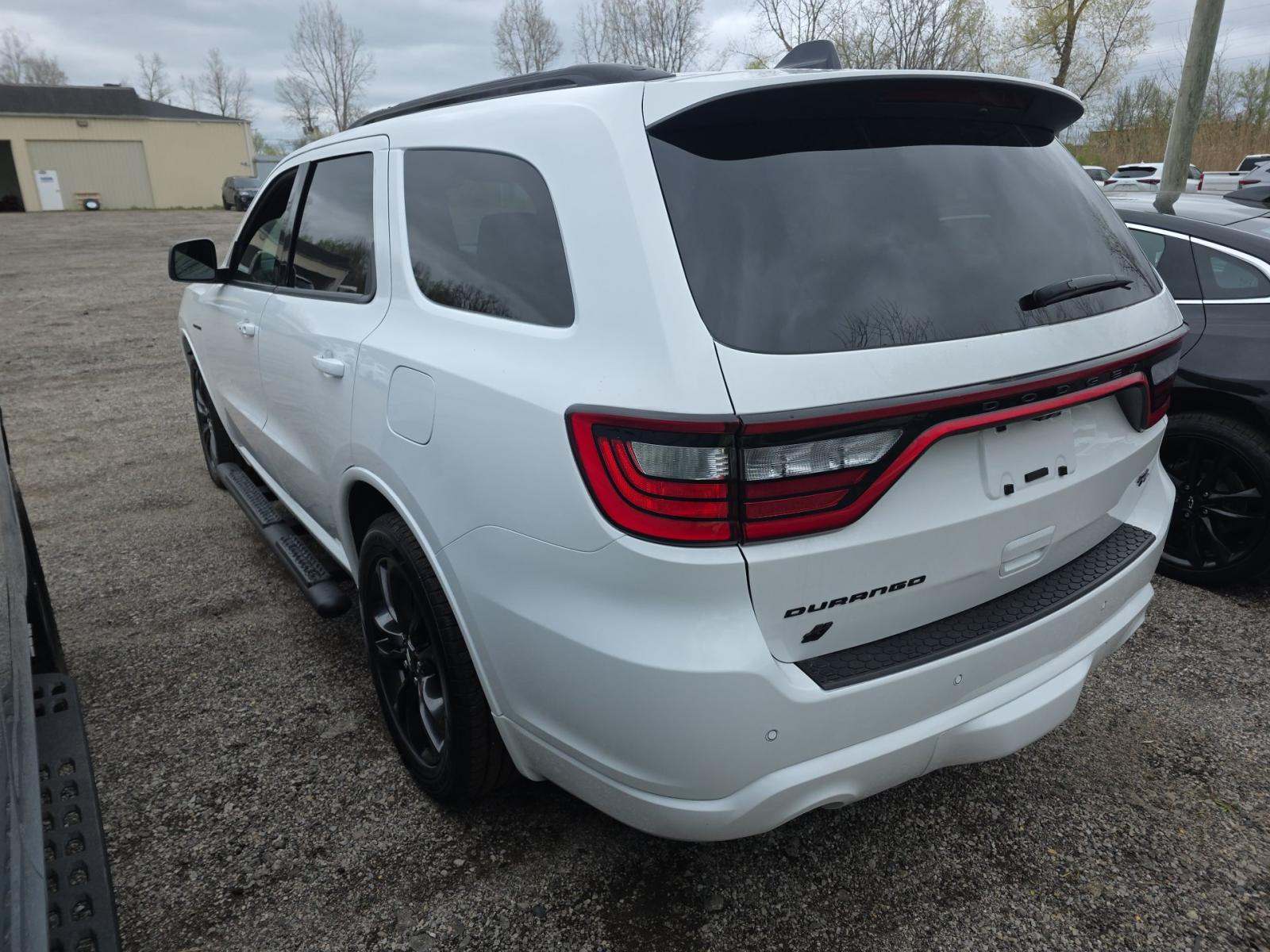 DODGE CHALLENGER - 2