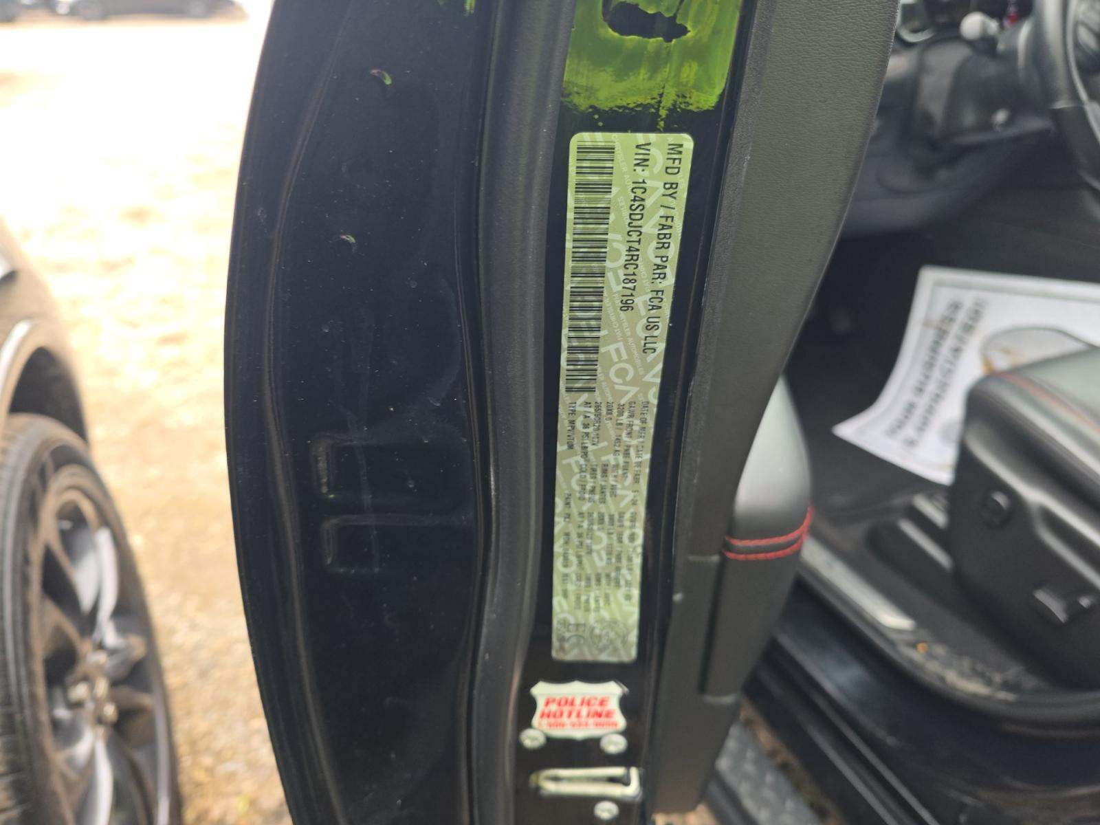 DODGE CHALLENGER - 5