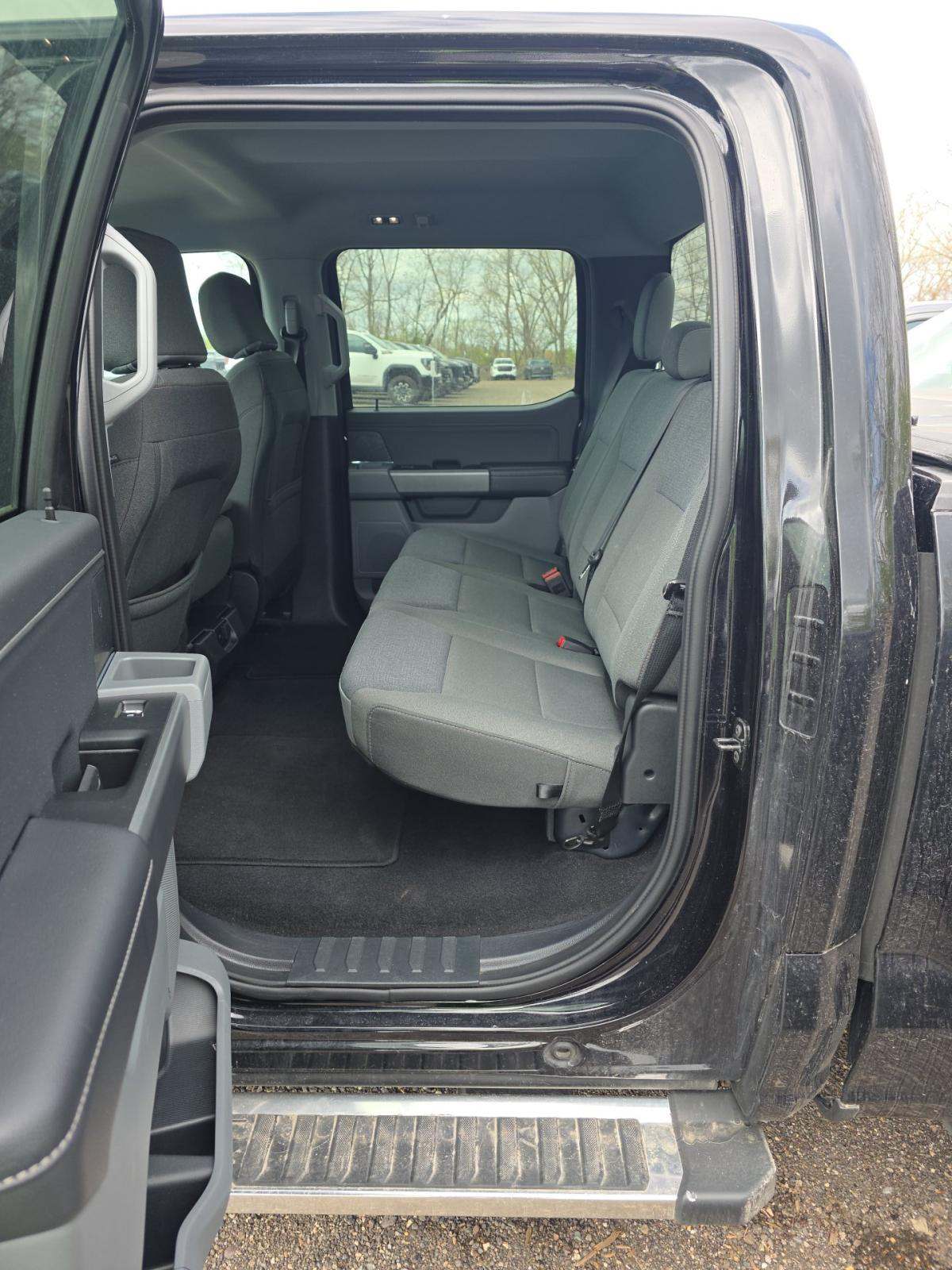 2025 Ford F-150 XLT AWD