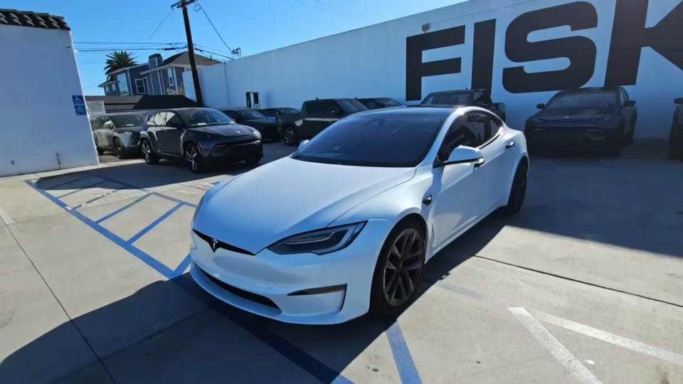 2021 Tesla Model S Plaid