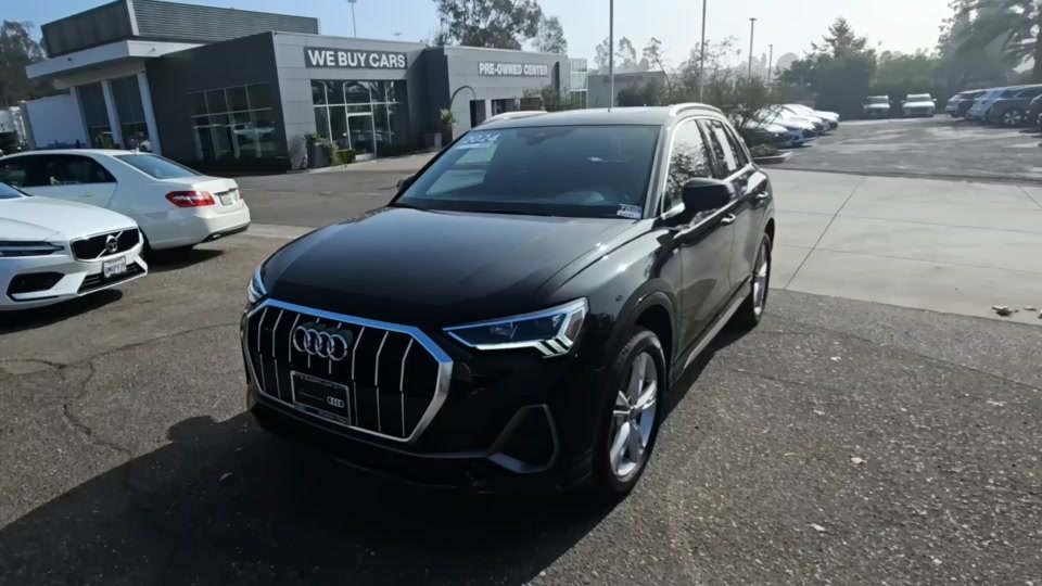 2024 Audi Q3 S line Premium 45 TFSI