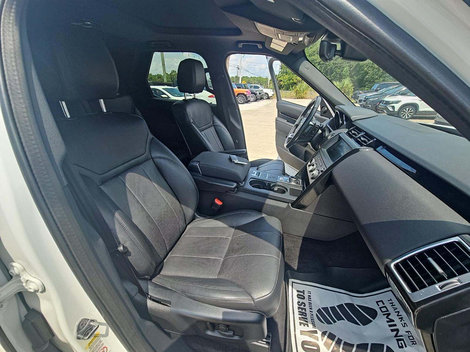 2020 Land Rover Discovery SE AWD