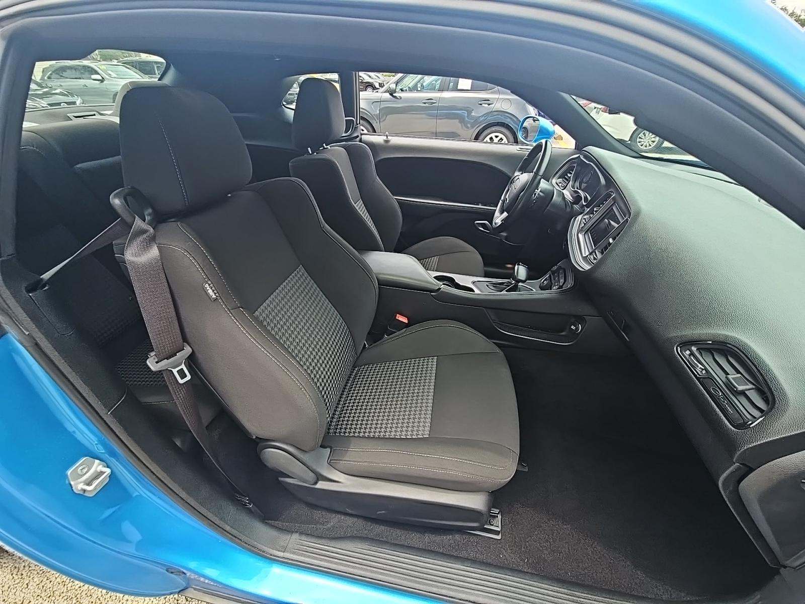 2023 Dodge Challenger R/T RWD