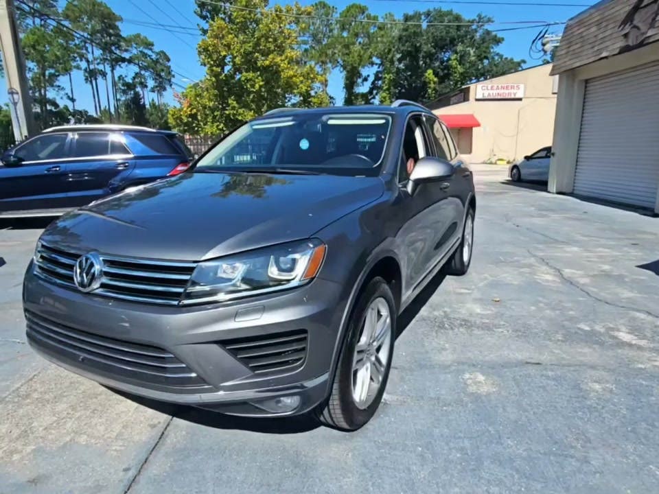2015 Volkswagen Touareg 3.0L TDI Lux AWD