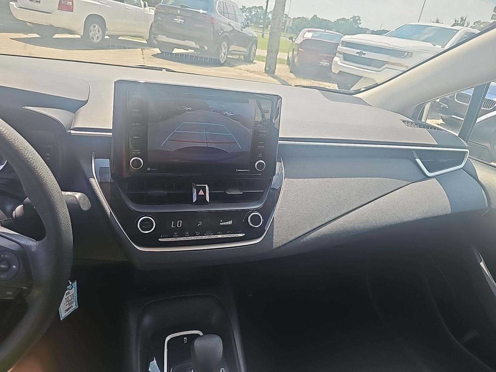 2022 Toyota Corolla LE FWD