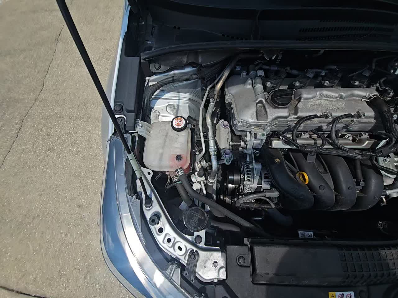 2022 Toyota Corolla LE FWD