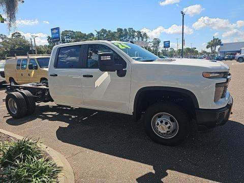 2024 Chevrolet Silverado 3500HD Work Truck AWD