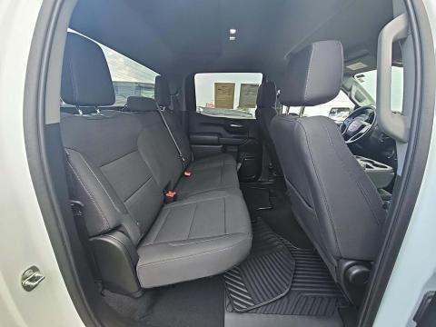 2023 Chevrolet Silverado 1500 Custom AWD
