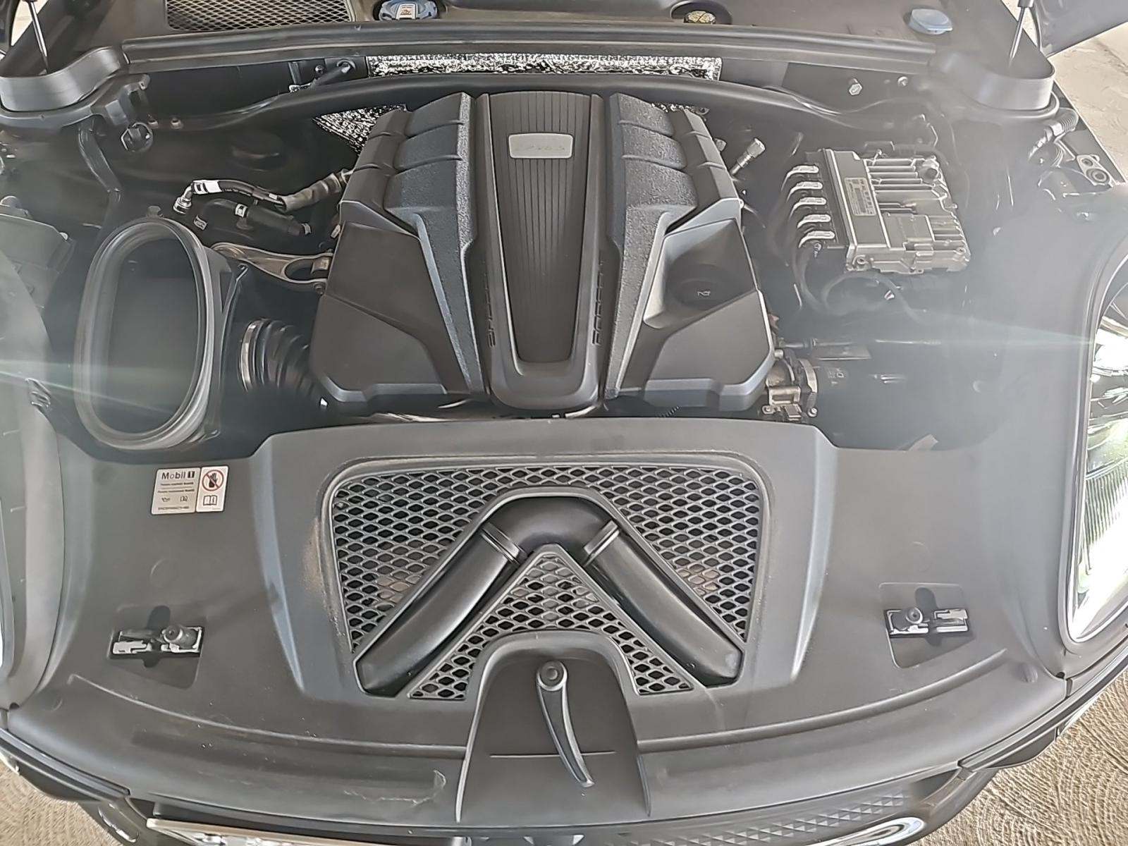 2024 Porsche Macan S AWD