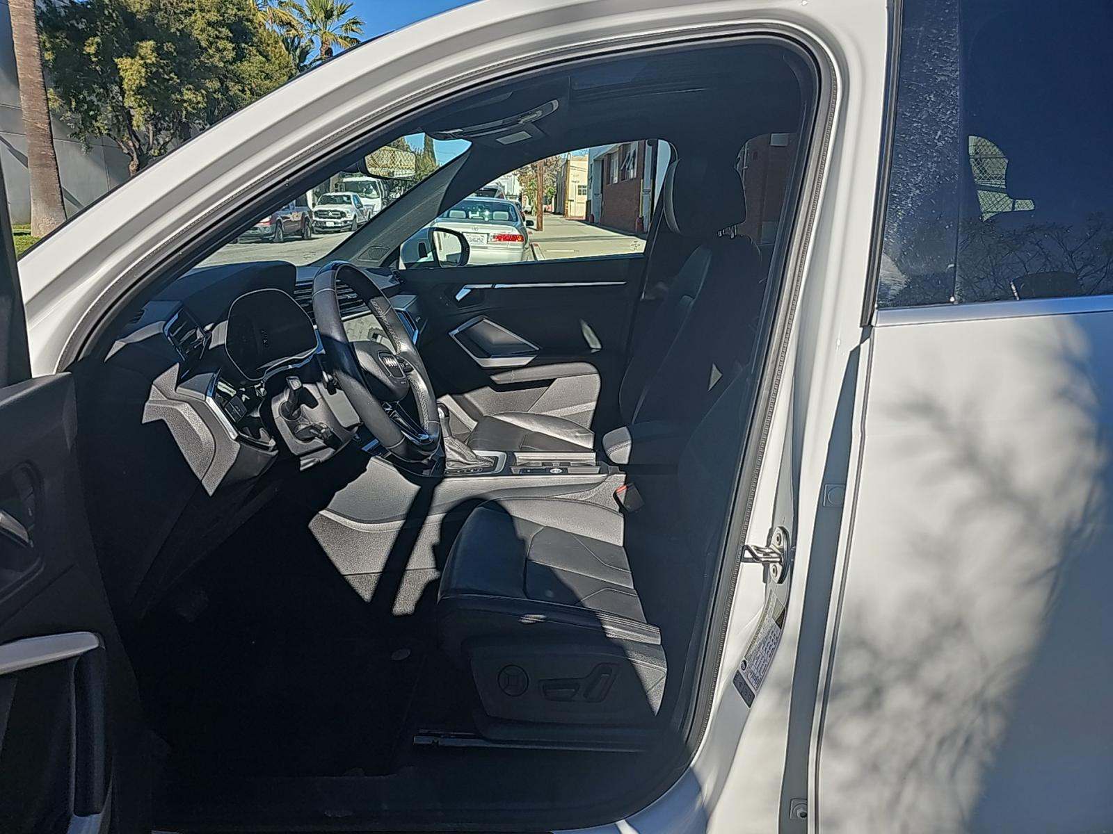 2024 Audi Q3 S line Premium AWD