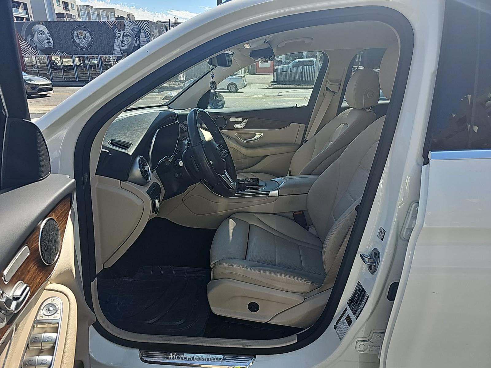 2022 Mercedes-Benz GLC GLC 300 AWD