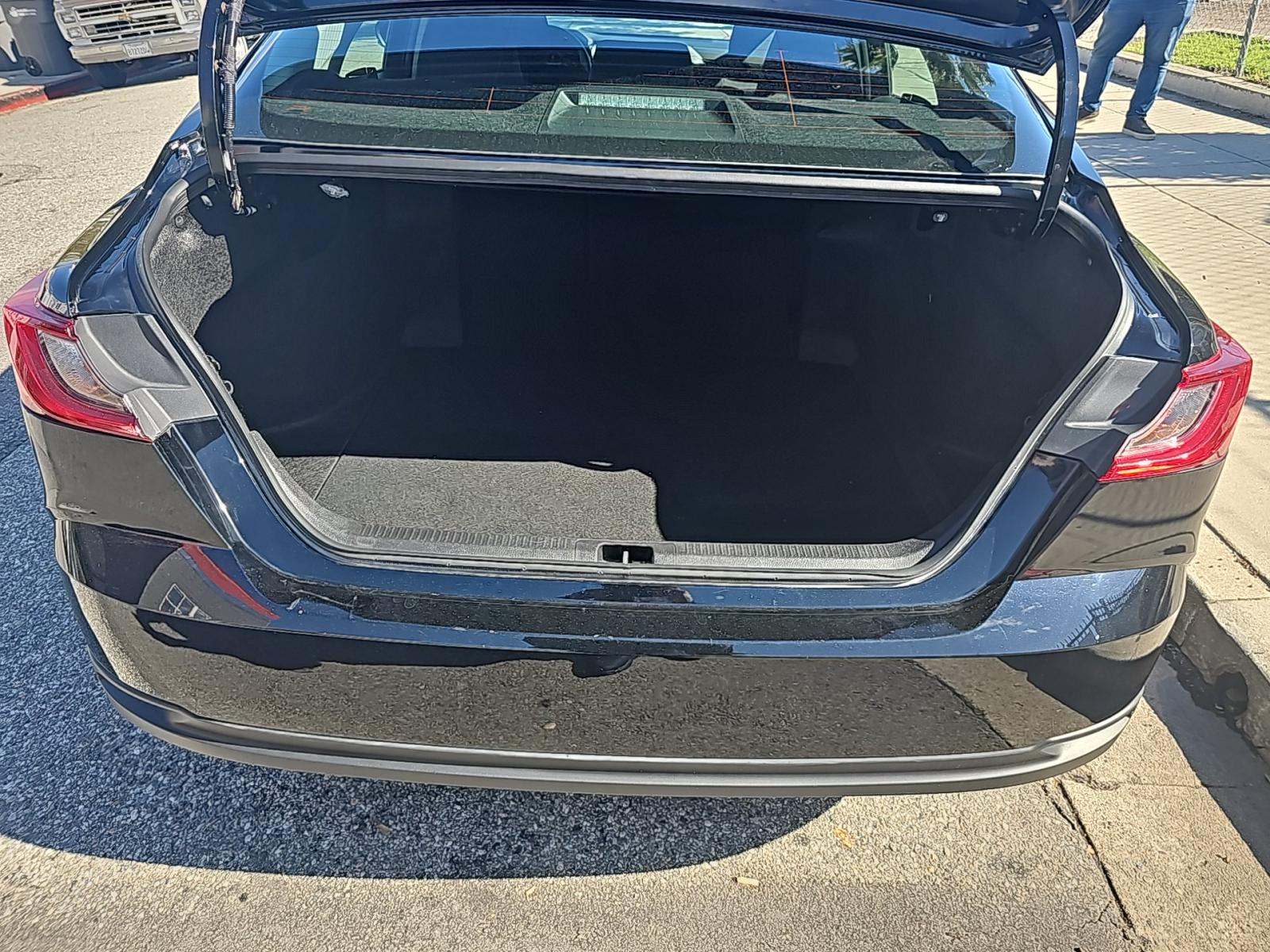 2025 Toyota Camry LE FWD