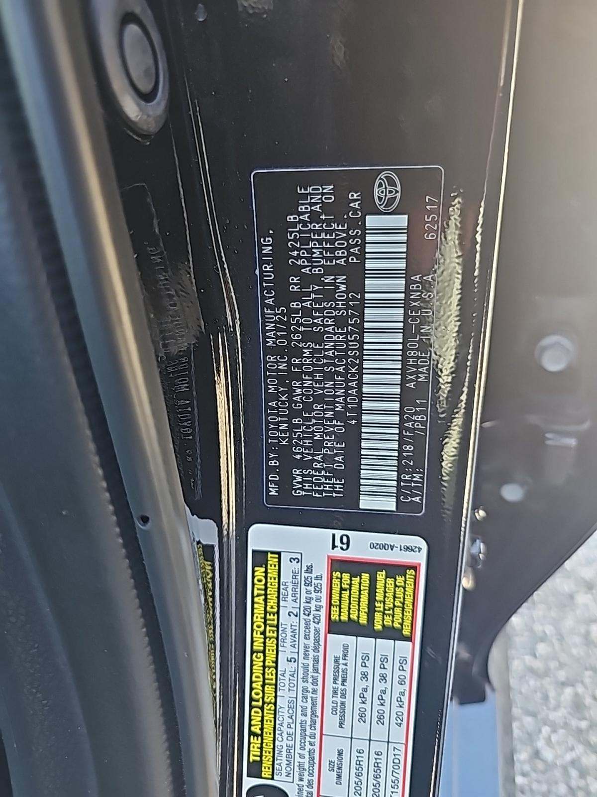 2025 Toyota Camry LE FWD