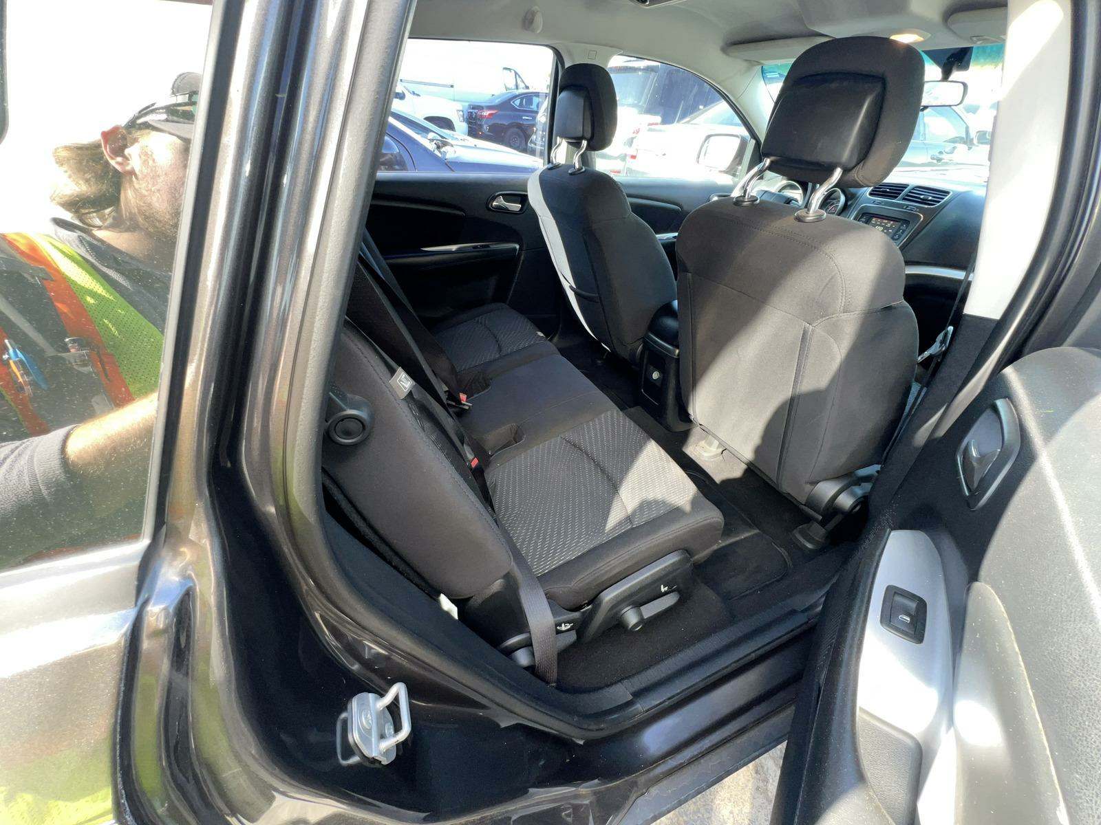 2015 Dodge Journey SE American Value Pkg FWD