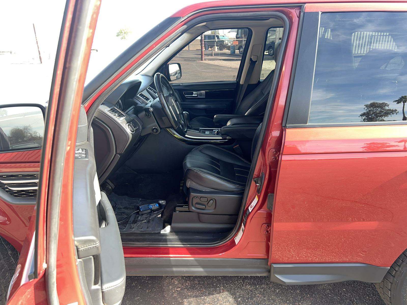 2011 Land Rover Range Rover Sport HSE LUX AWD