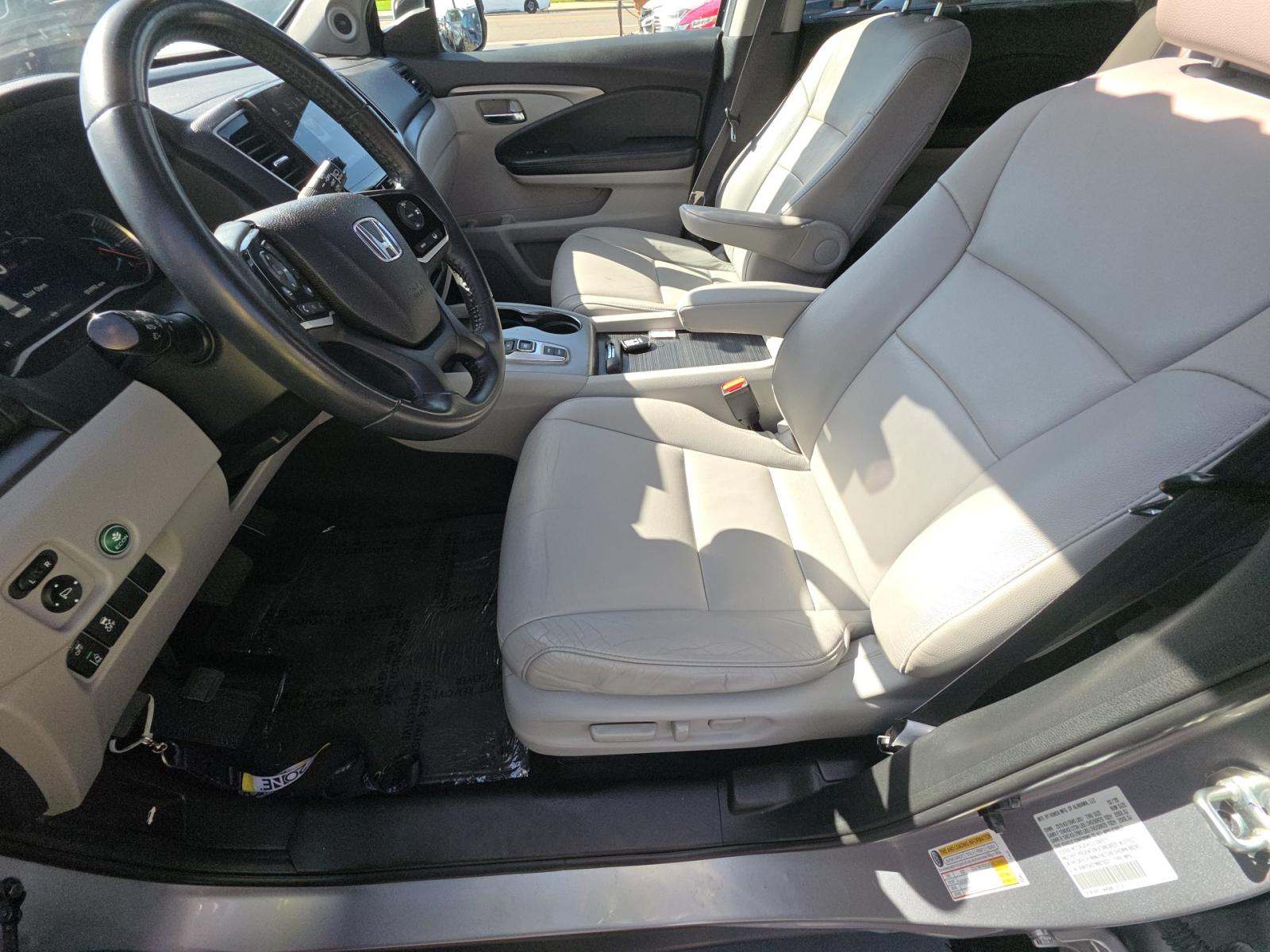 2021 Honda Pilot Special Edition FWD
