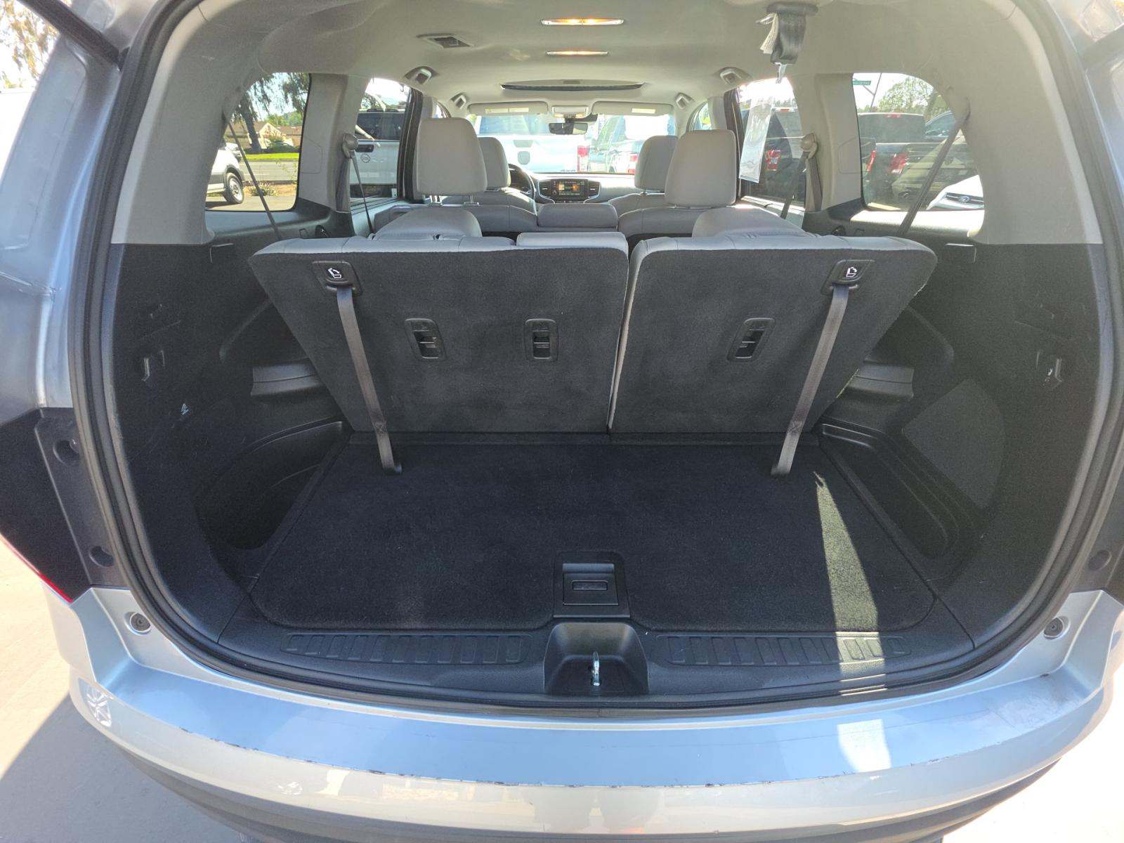 2021 Honda Pilot Special Edition FWD