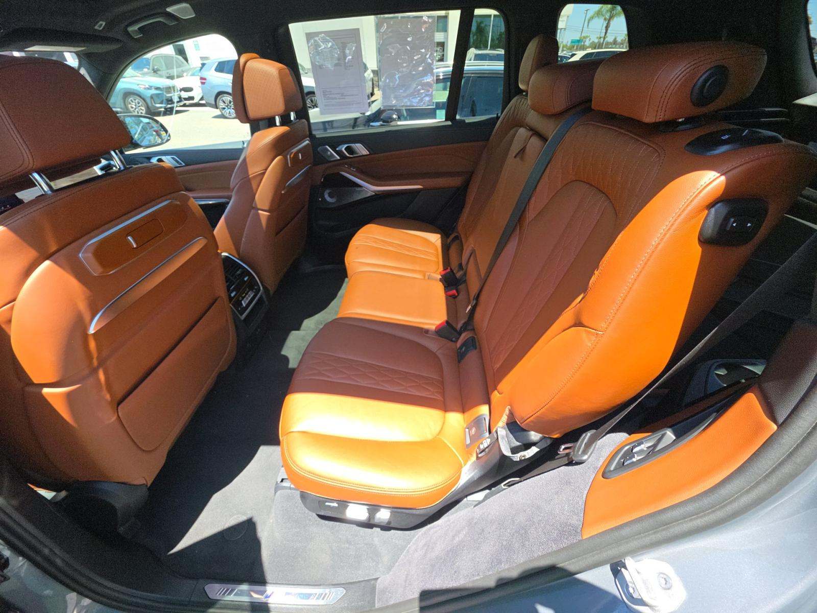 2024 BMW X7 M60i AWD