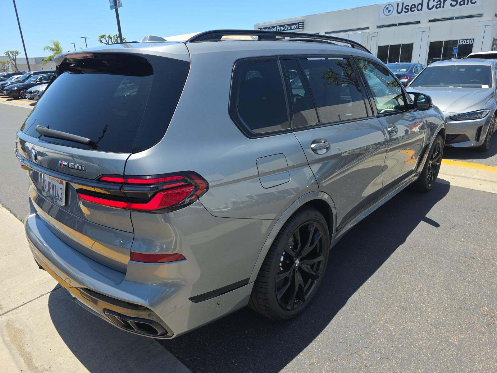 2024 BMW X7 M60i AWD