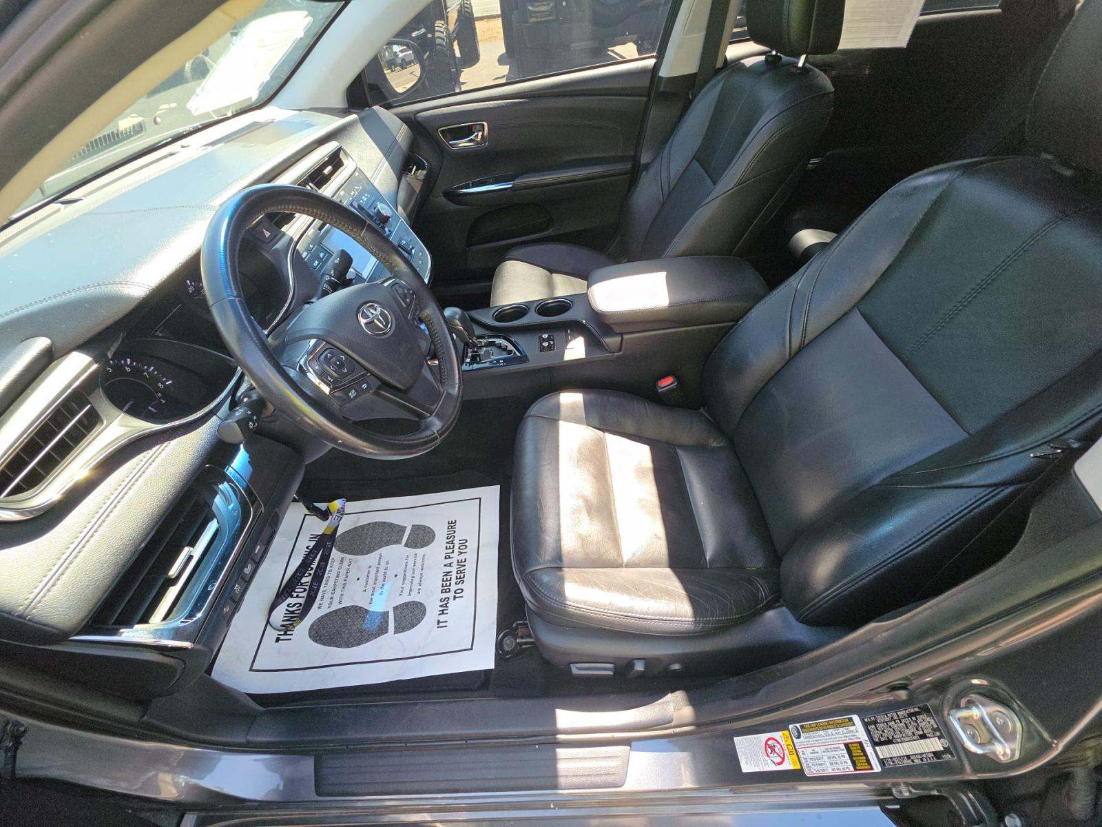 2017 Toyota Avalon XLE Premium FWD