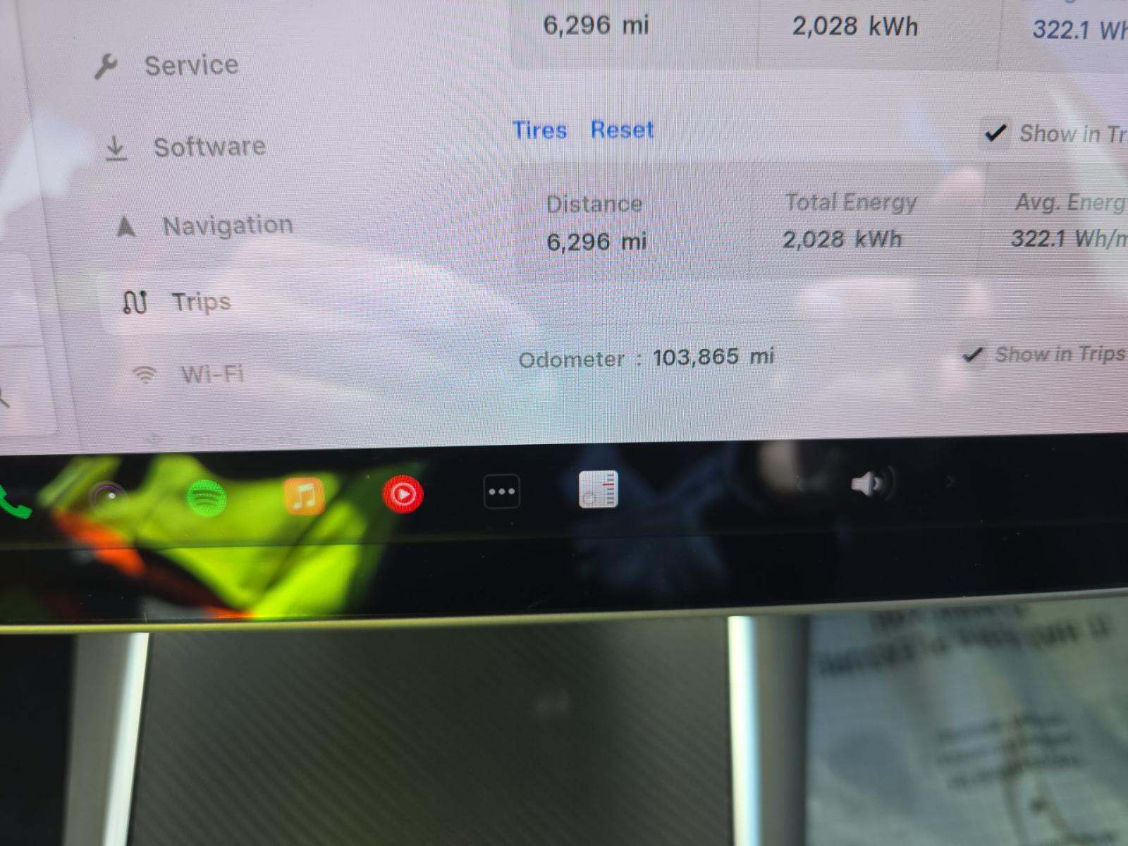 TESLA MODEL 3 - 9