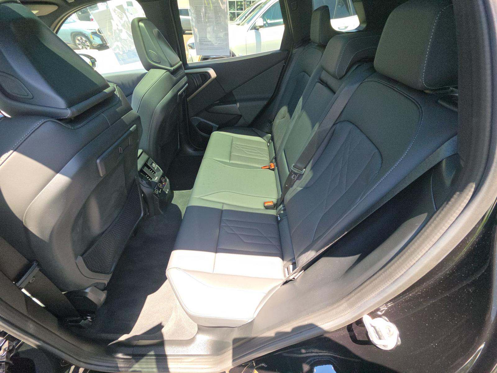 2025 BMW X3 30 xDrive AWD