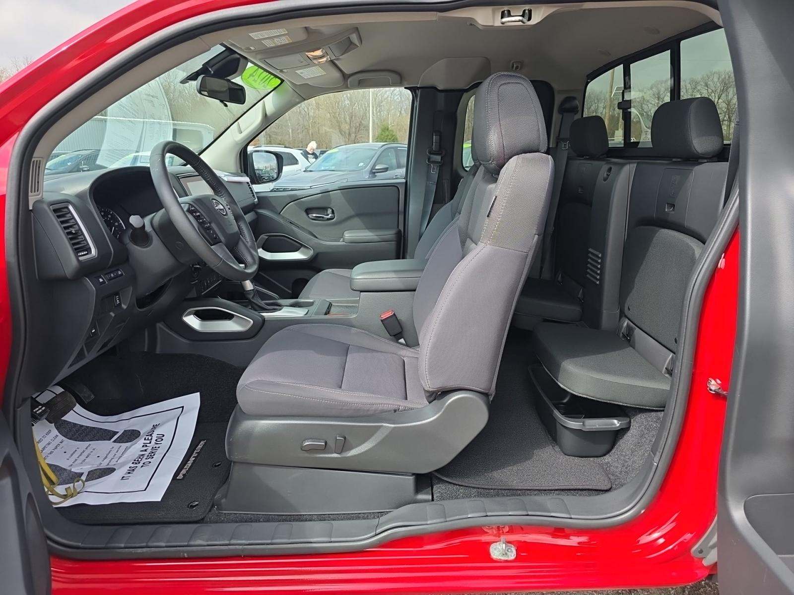 NISSAN FRONTIER - 9